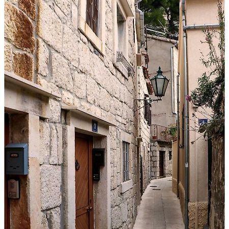 Apartments Mirabella أوميس المظهر الخارجي الصورة